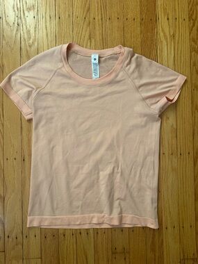 Lululemon Swiftly Tech Short Sleeve Light Orange Peach Size 6